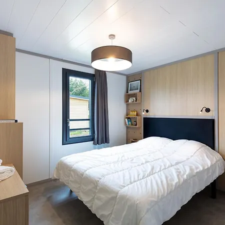 Les De La Baule : De Standing 7 Personnes - Piscine