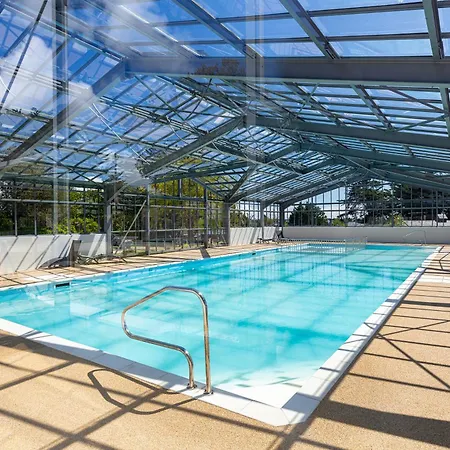 Village de vacances Les De La Baule : De Standing 7 Personnes - Piscine