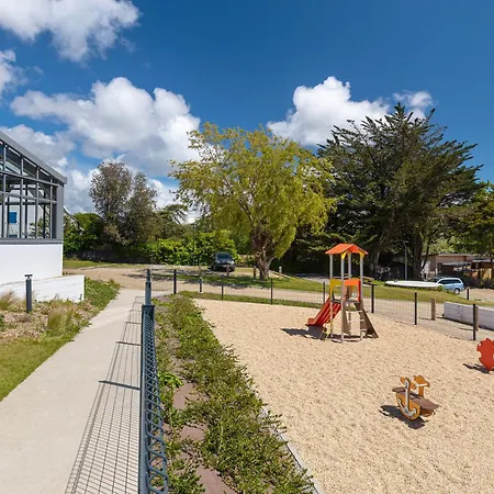 Les De La Baule : De Standing 7 Personnes - Piscine *
